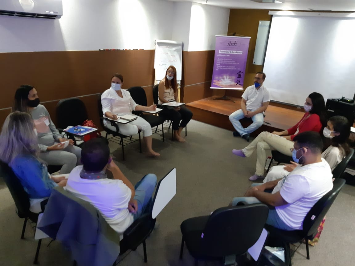 Roda de encerramento do curso de REIKI
